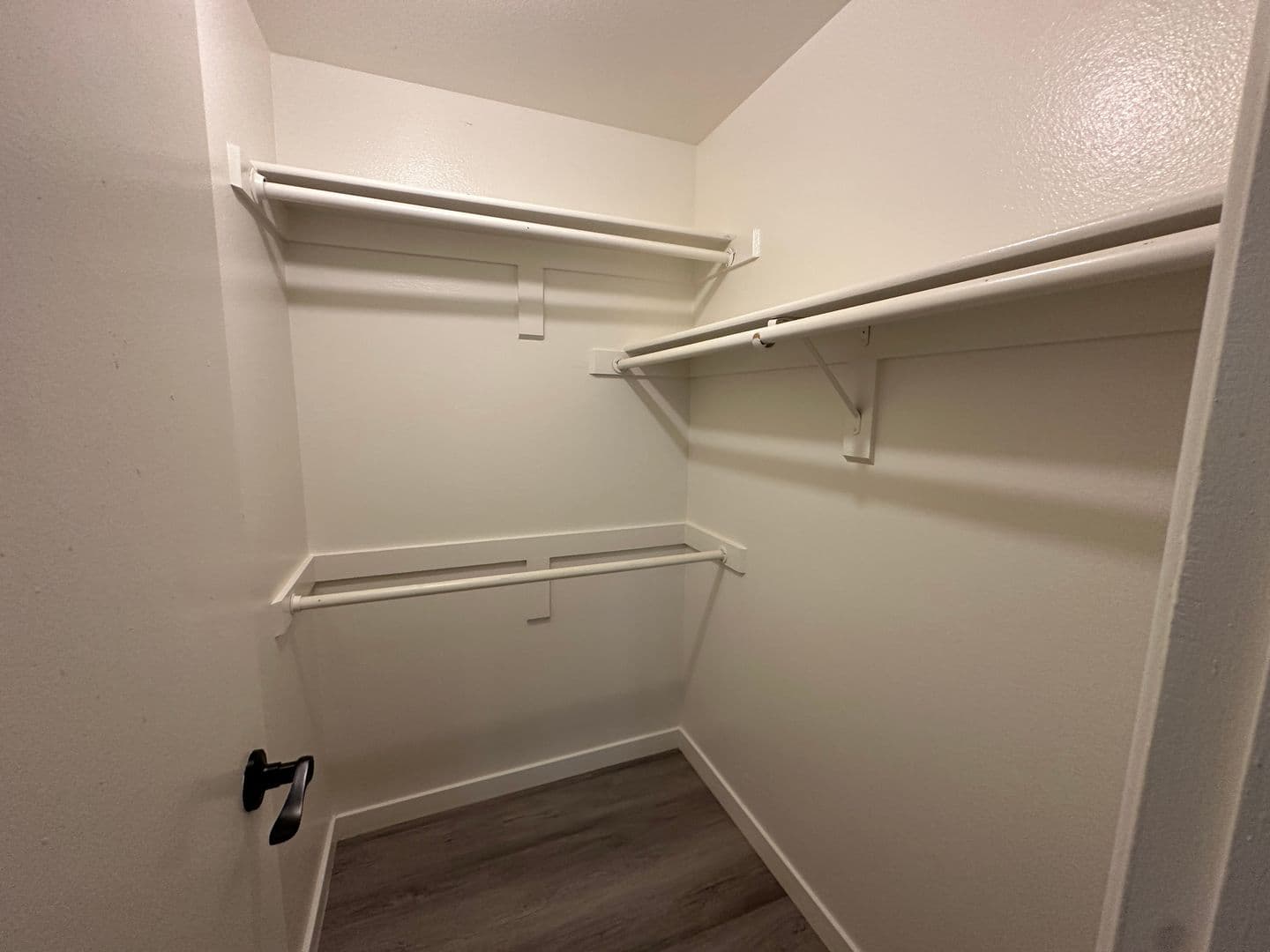 Tempe Apartment: 610 E Gilbert Dr.