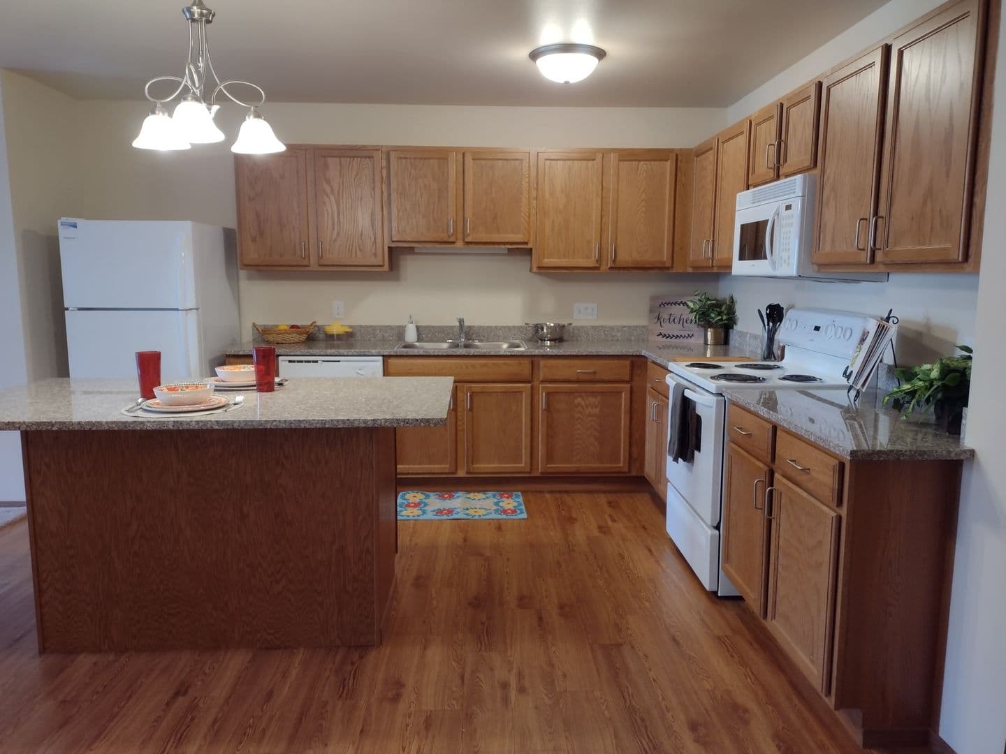 Bismarck Apartment: 100 Santa Fe