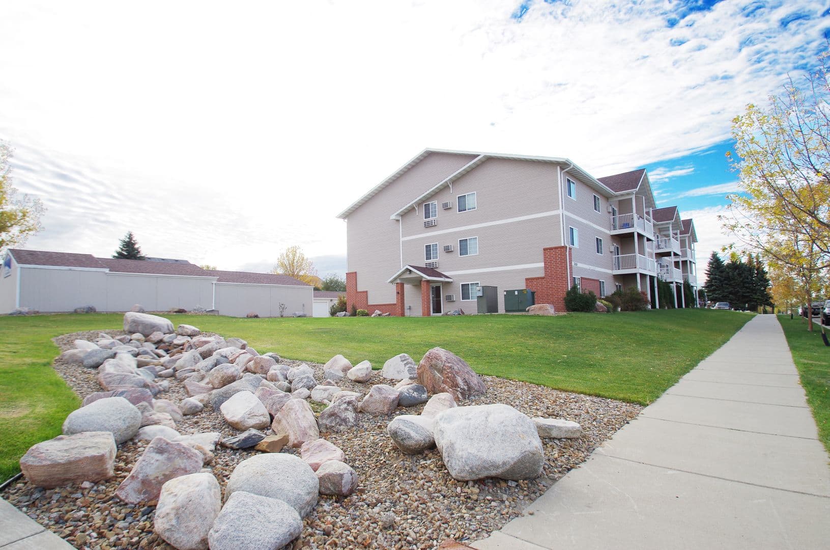 Bismarck Apartment: 2112-2113 Grimsrud Drive