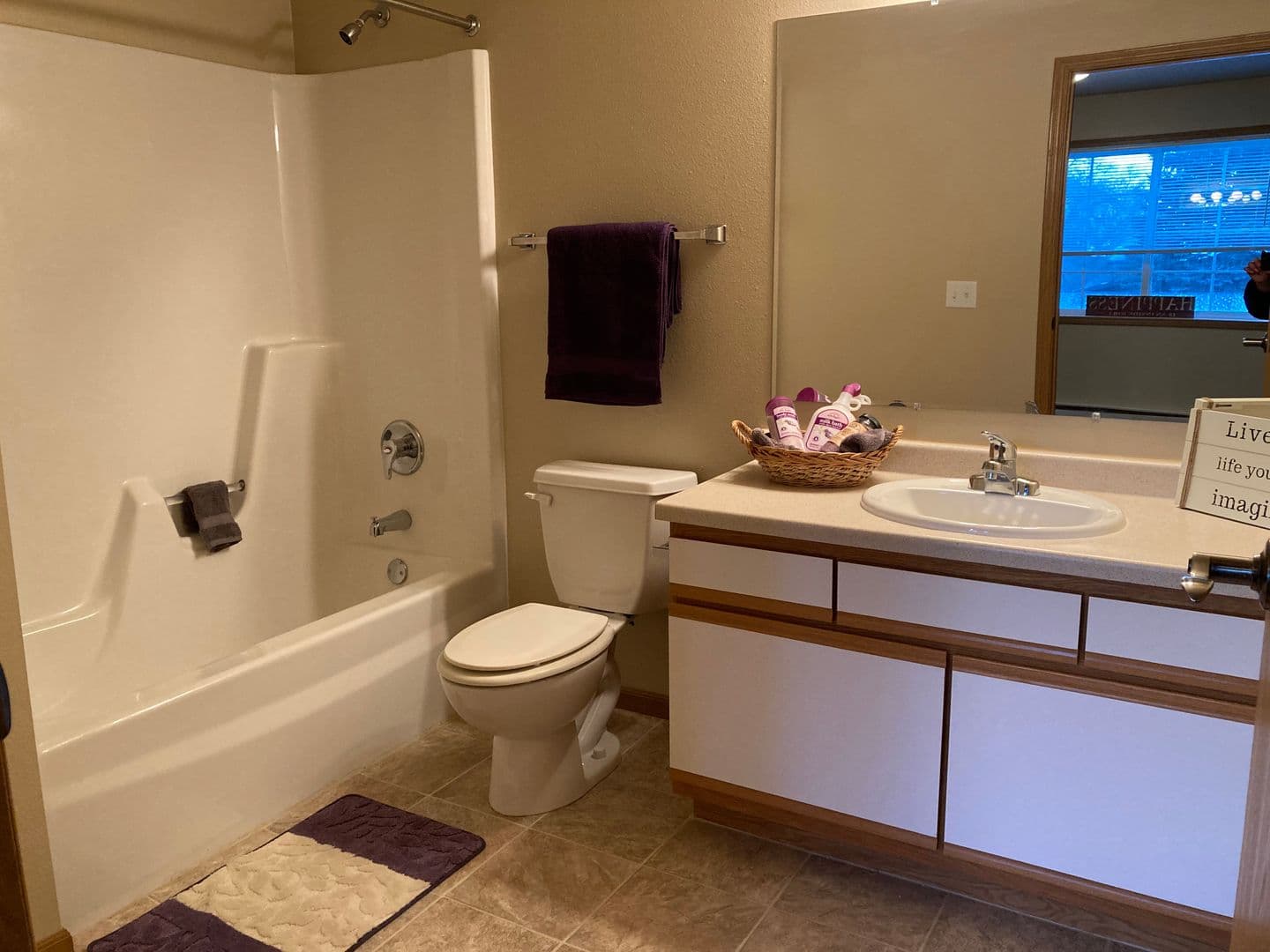 Bismarck Apartment: 2112-2113 Grimsrud Drive