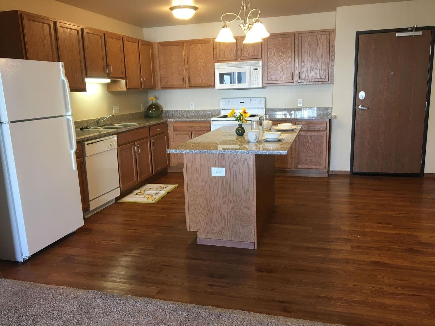 Bismarck Apartment: 100 Santa Fe