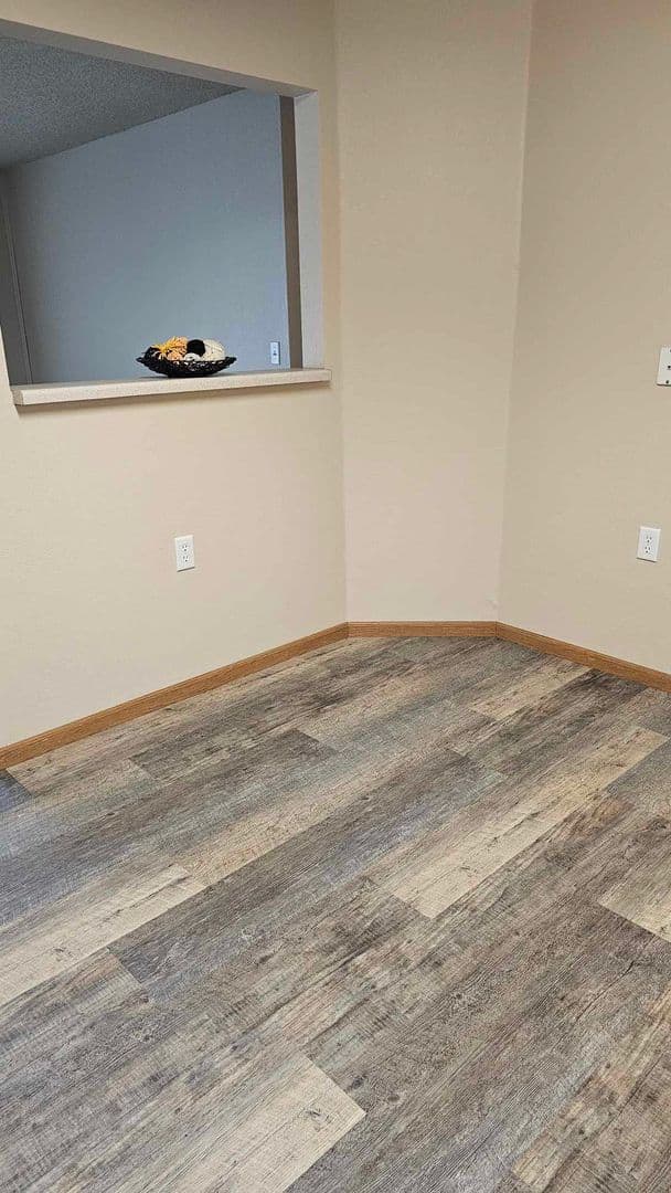 Bismarck Apartment: 2112-2113 Grimsrud Drive