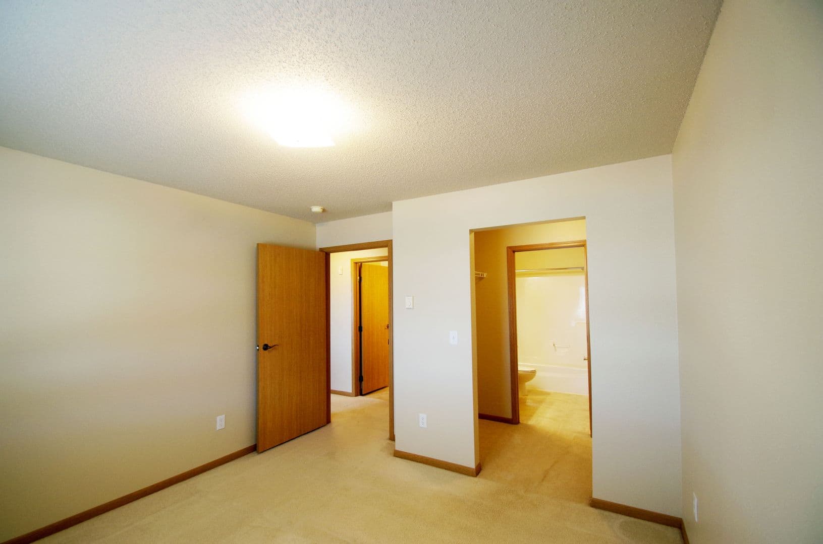 Bismarck Apartment: 2112-2113 Grimsrud Drive