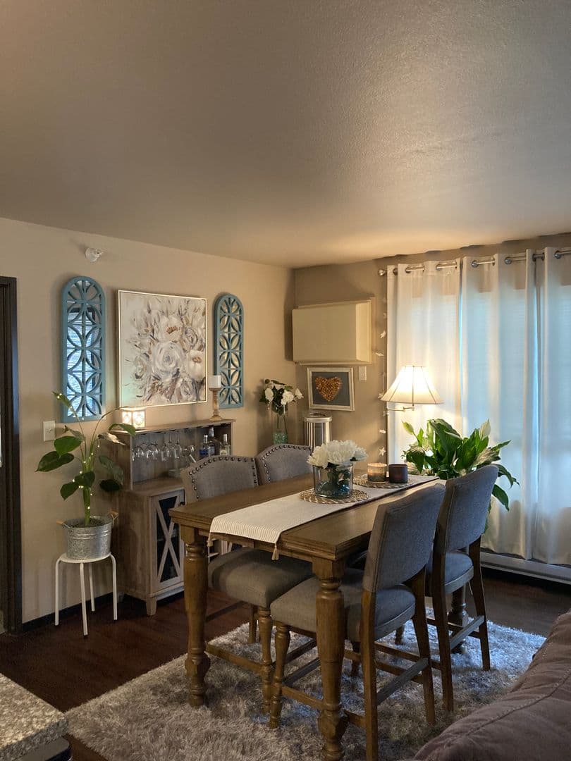 Bismarck Apartment: 100 Santa Fe