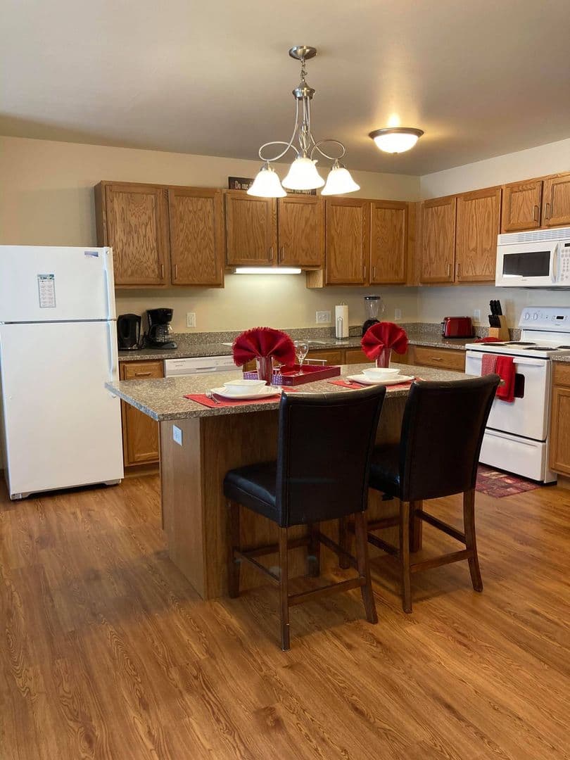 Bismarck Apartment: 100 Santa Fe