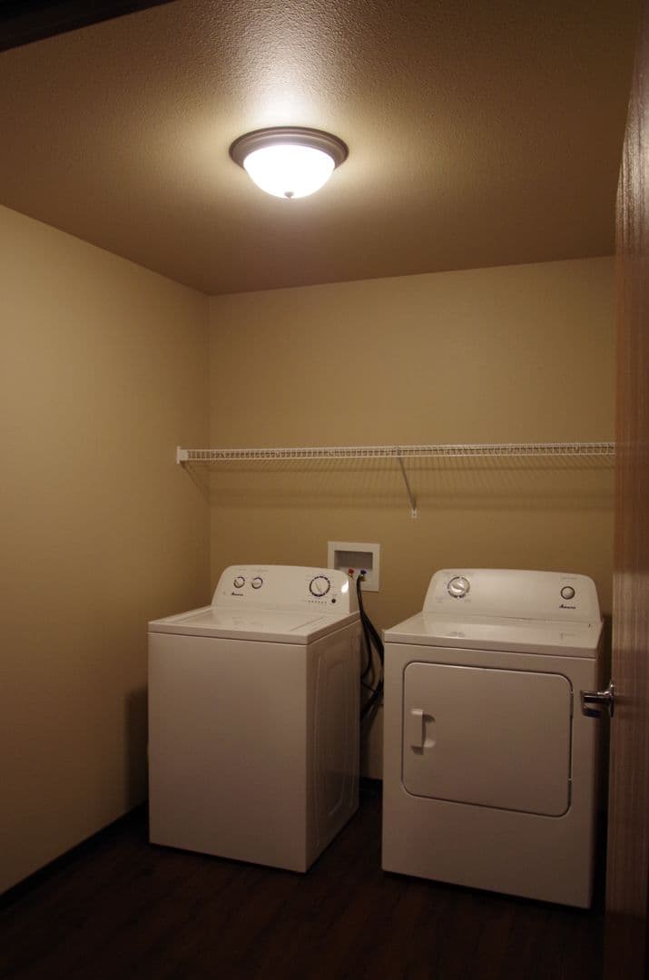Bismarck Apartment: 100 Santa Fe