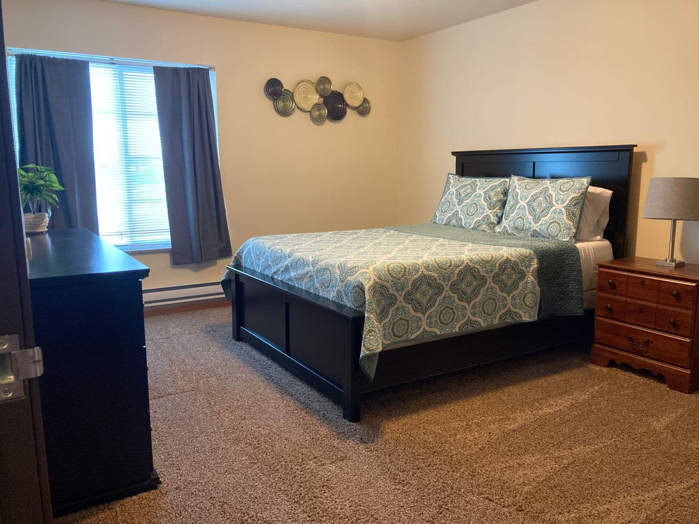 Bismarck Apartment: 100 Santa Fe