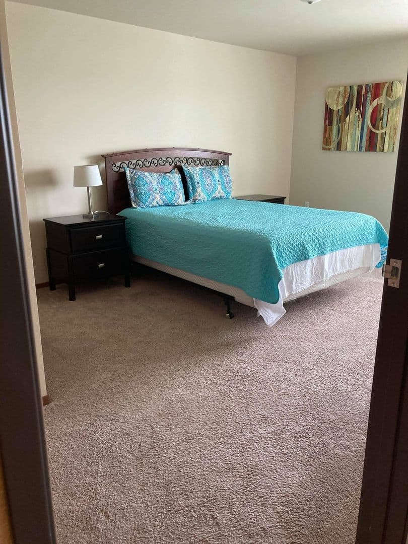 Bismarck Apartment: 100 Santa Fe
