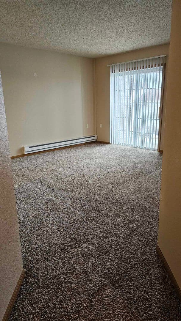 Bismarck Apartment: 2112-2113 Grimsrud Drive