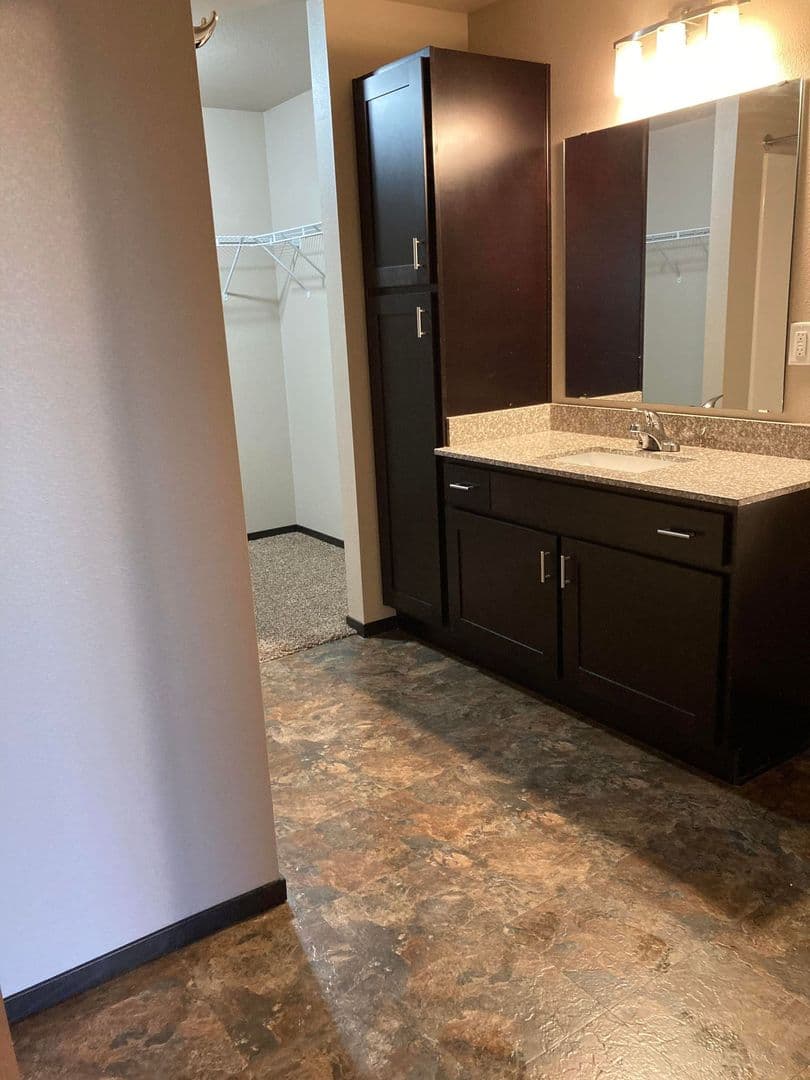 Bismarck Apartment: 100 Santa Fe