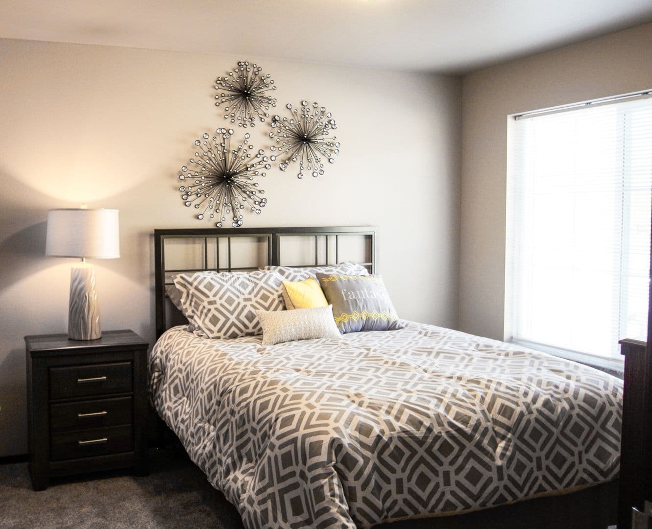 Bismarck Apartment: 100 Santa Fe