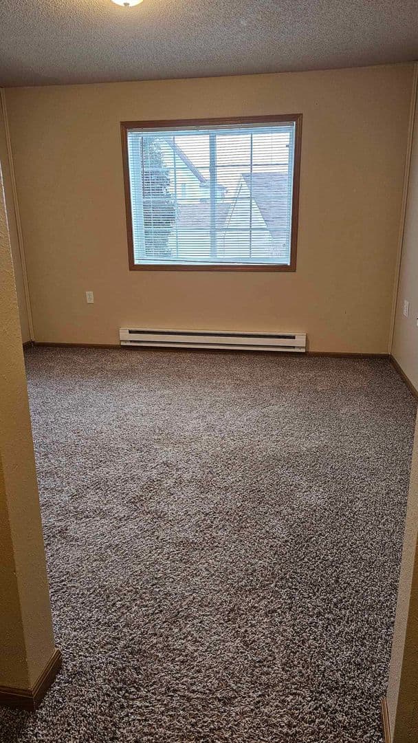 Bismarck Apartment: 2112-2113 Grimsrud Drive