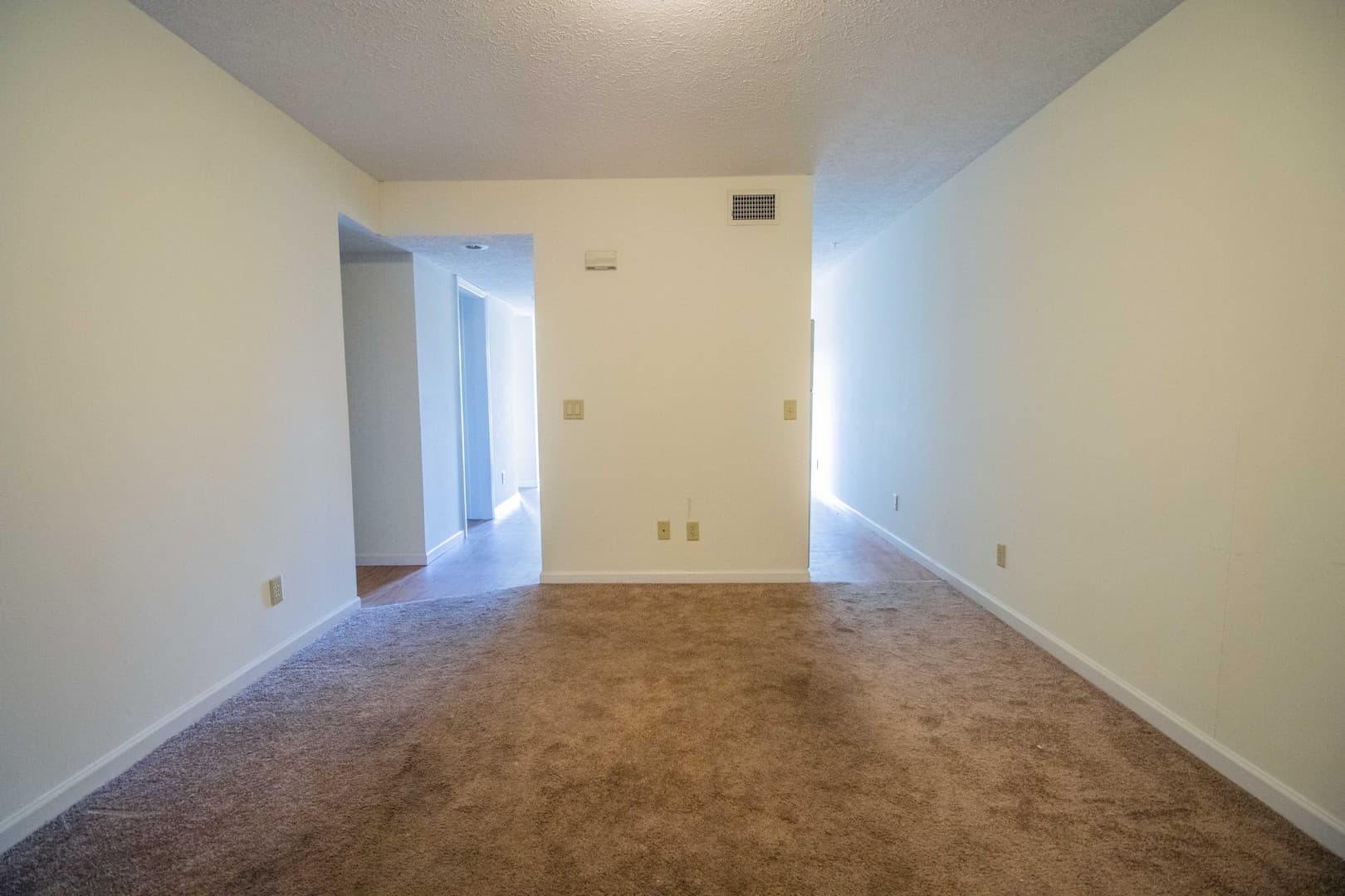 Morgantown Apartment: 1993 Water Street