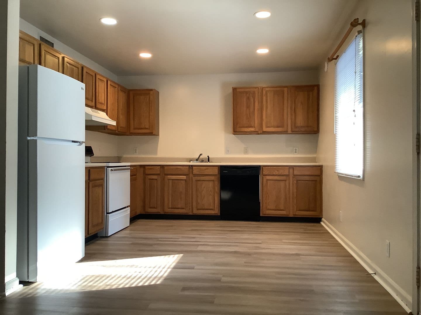 Morgantown Apartment: 612 Eighth Street