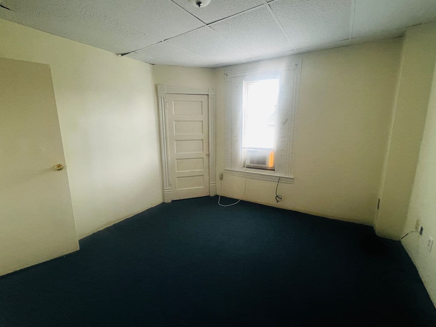 Morgantown Apartment: 409 Forest Avenue