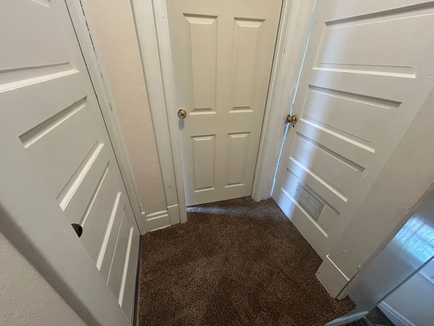 Morgantown Apartment: 501 - 503 McLane Ave