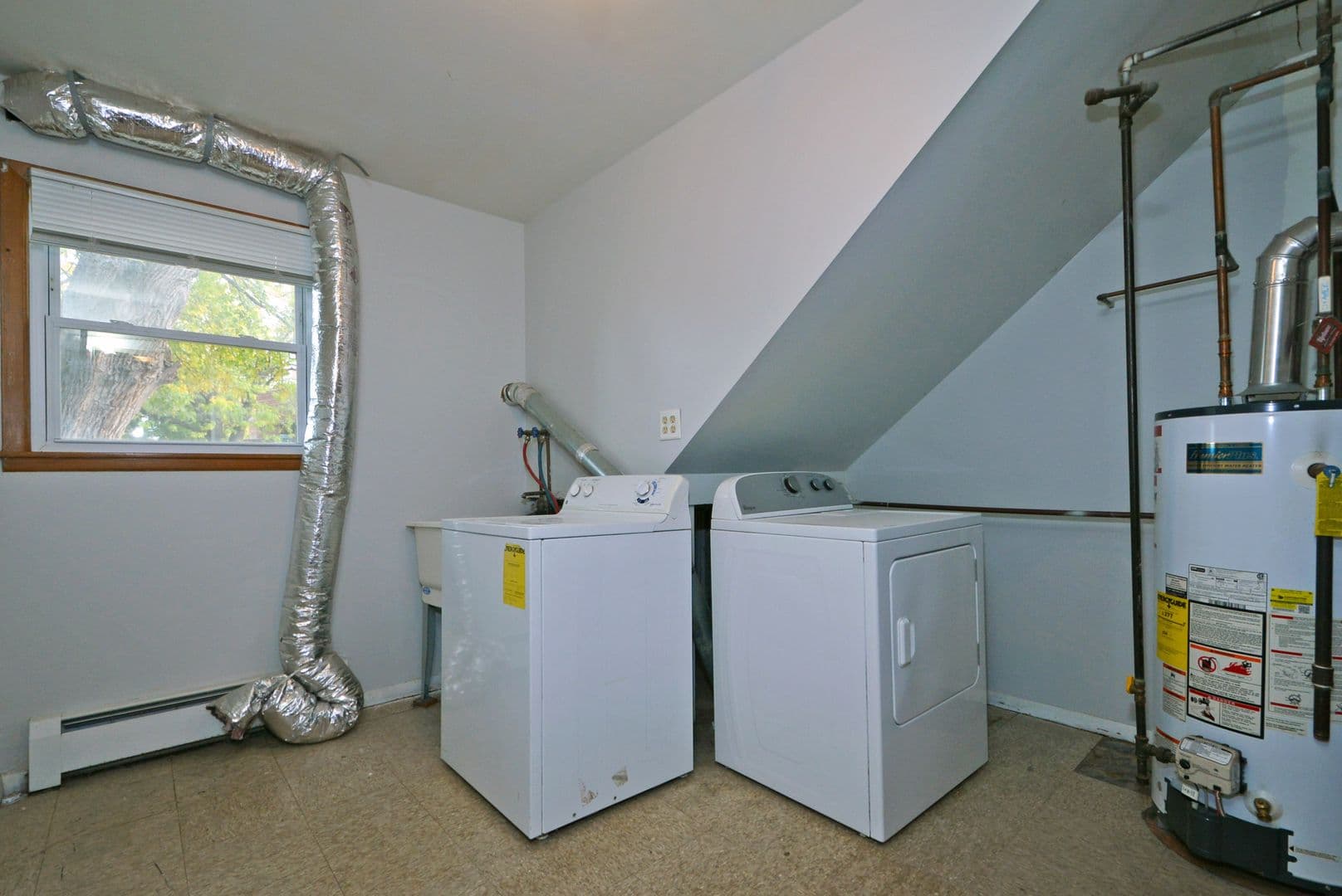 Columbia Heights Townhome: 1000 50th Ave NE