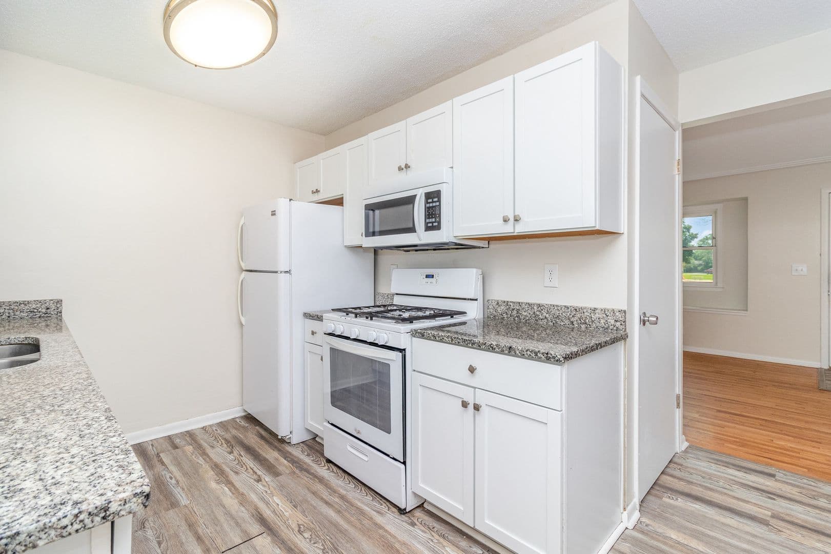 Brooklyn Park House: 1208 82nd Ave N