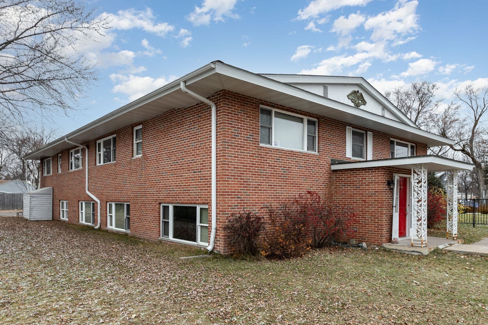 Cambridge Apartment: 215 Birch St S