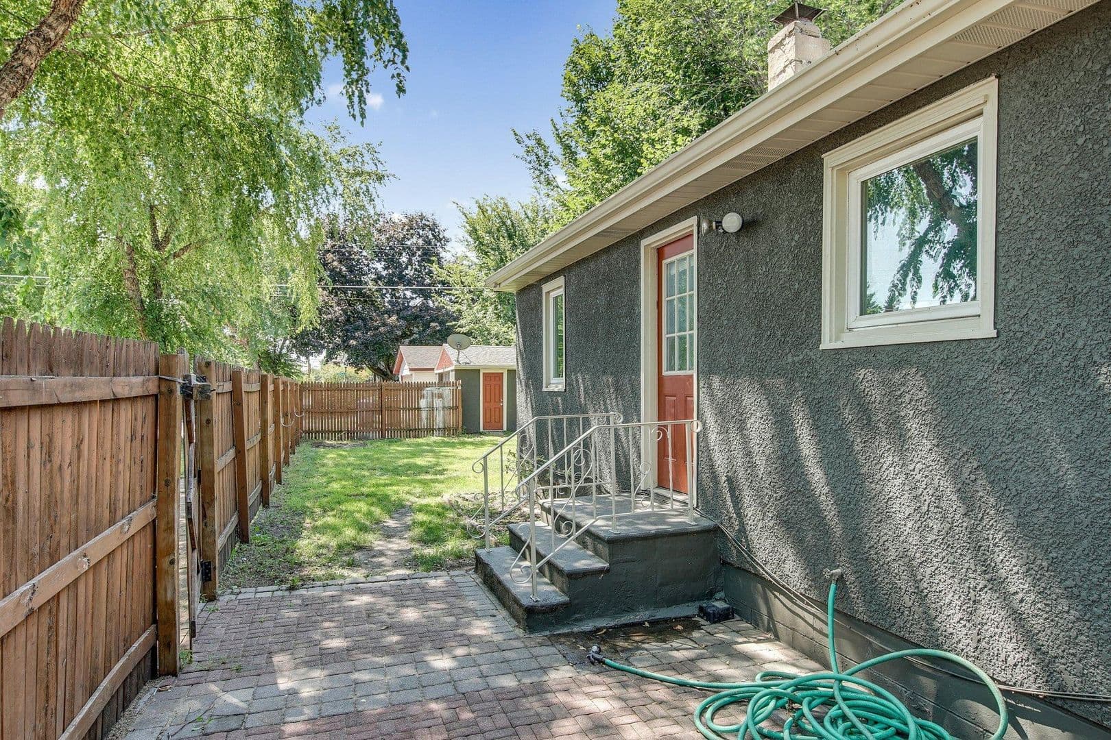 Saint Paul House: 996 fremont ave
