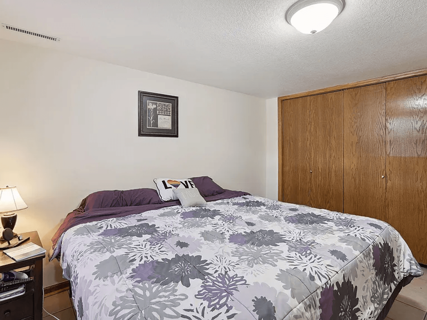 Coon Rapids House: 10012 Cottonwood St NW #1