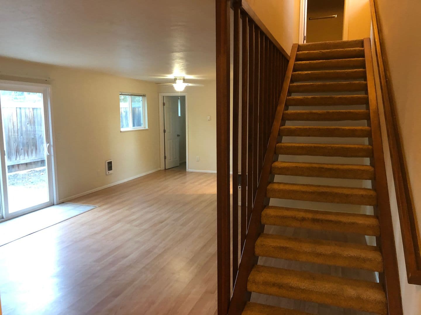 Eugene Apartment: 486/488 W. 18th Ave