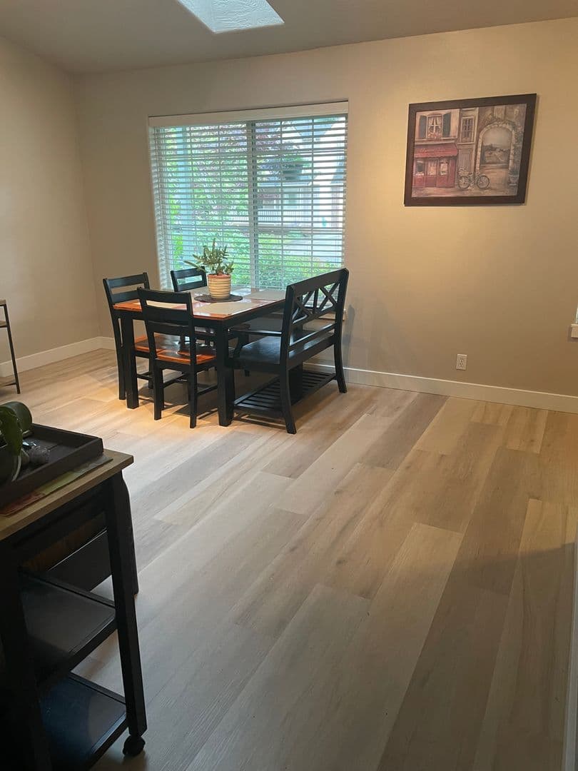 Eugene House: 1054 Tyson Lane