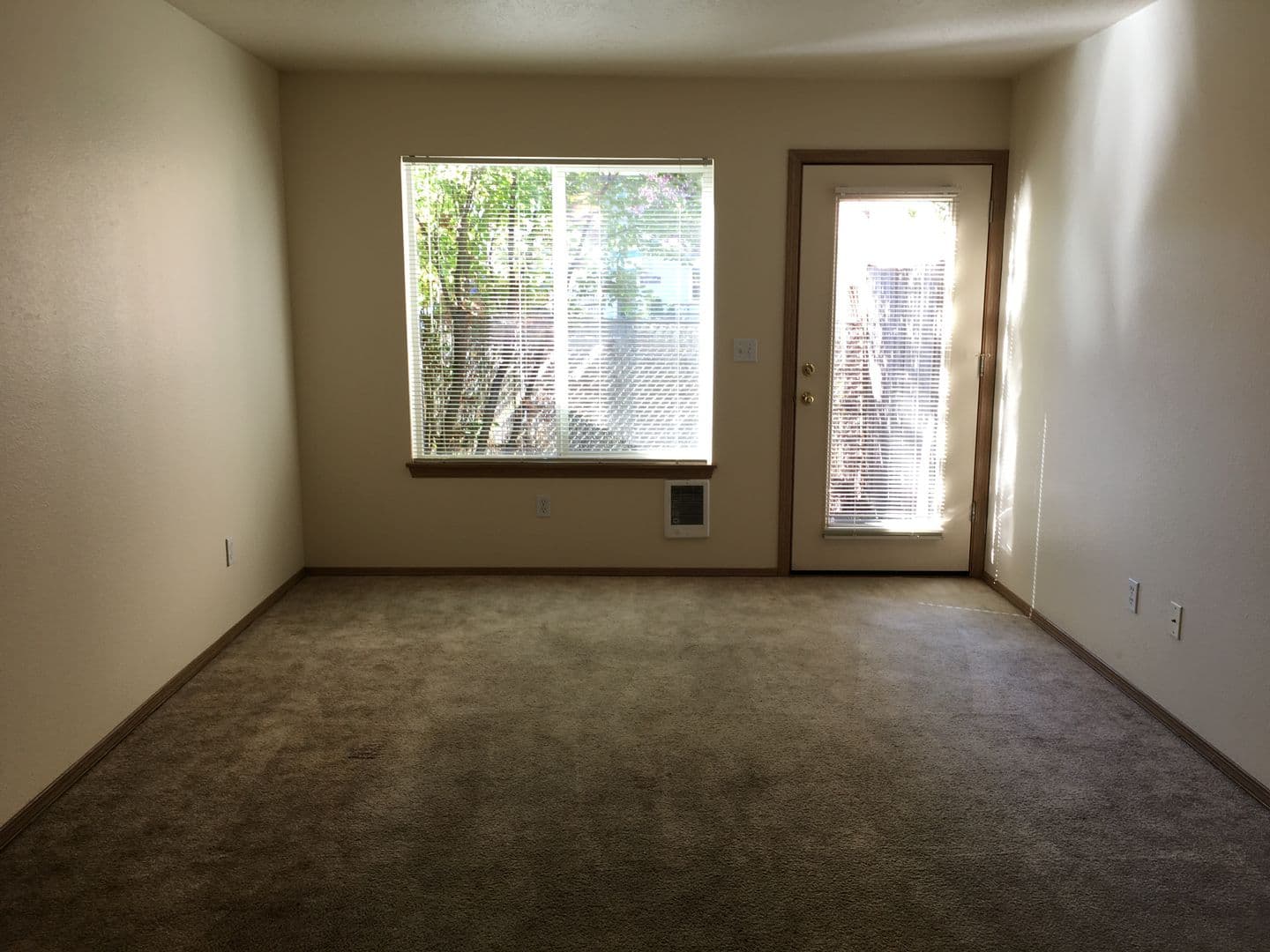 Eugene Apartment: 1772 Hilyard St #6