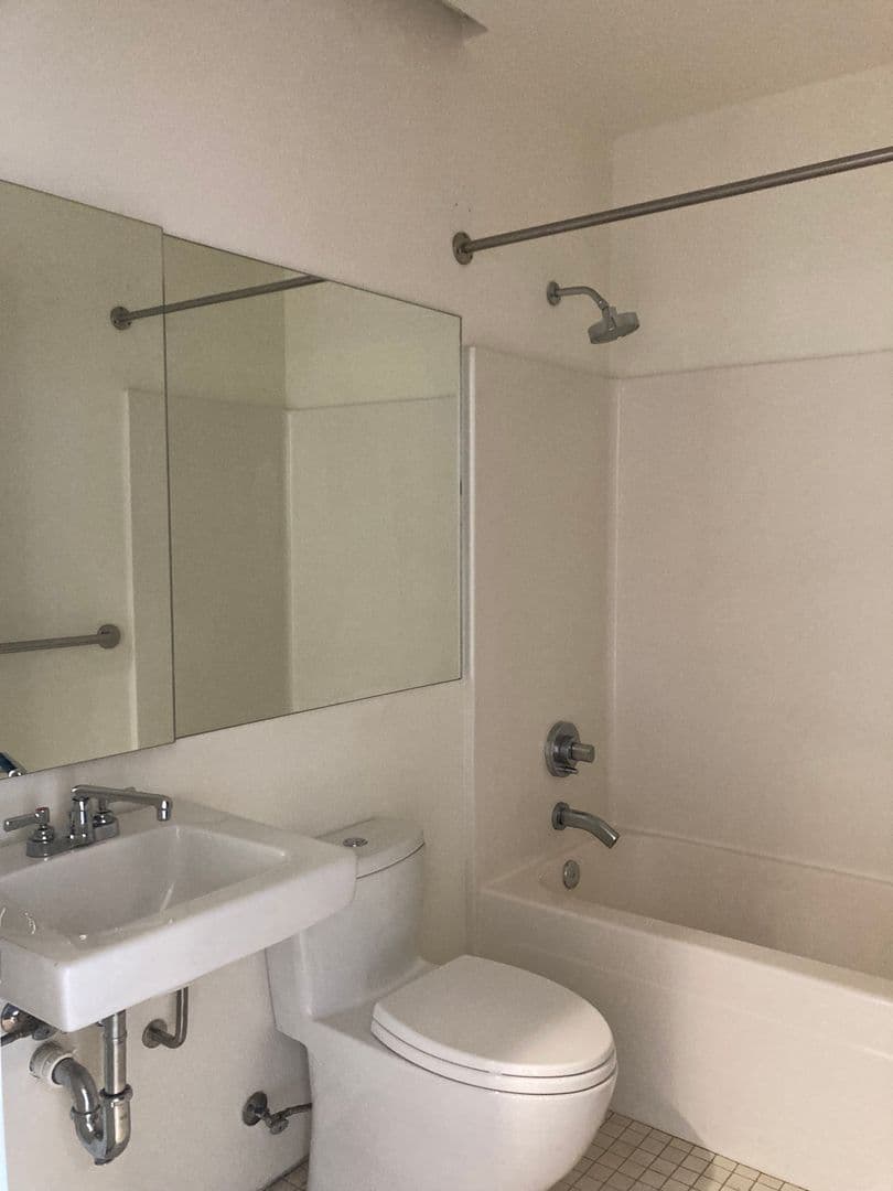 Eugene Apartment: 1455 Mill Street