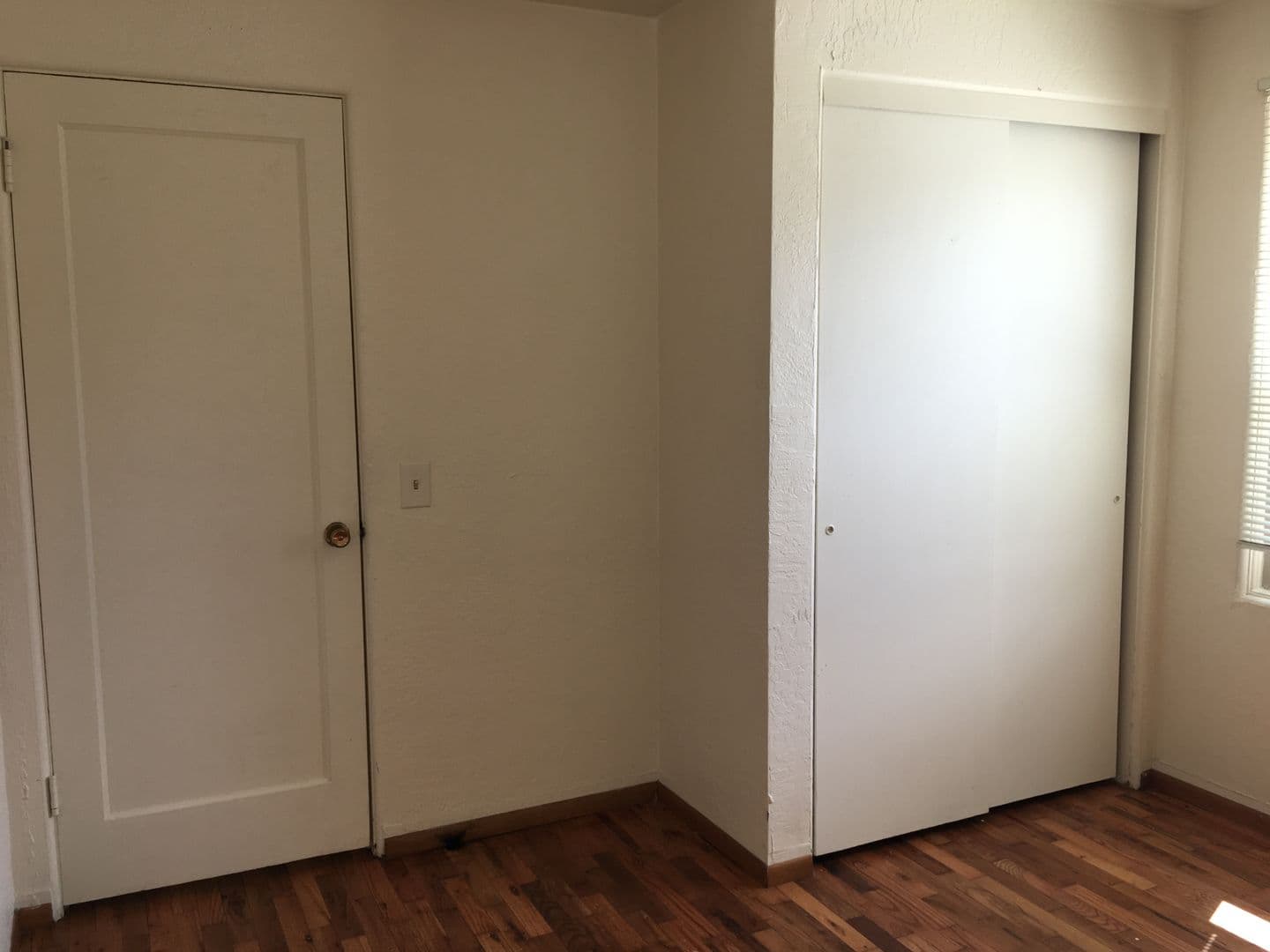Eugene Apartment: 1855 Oak
