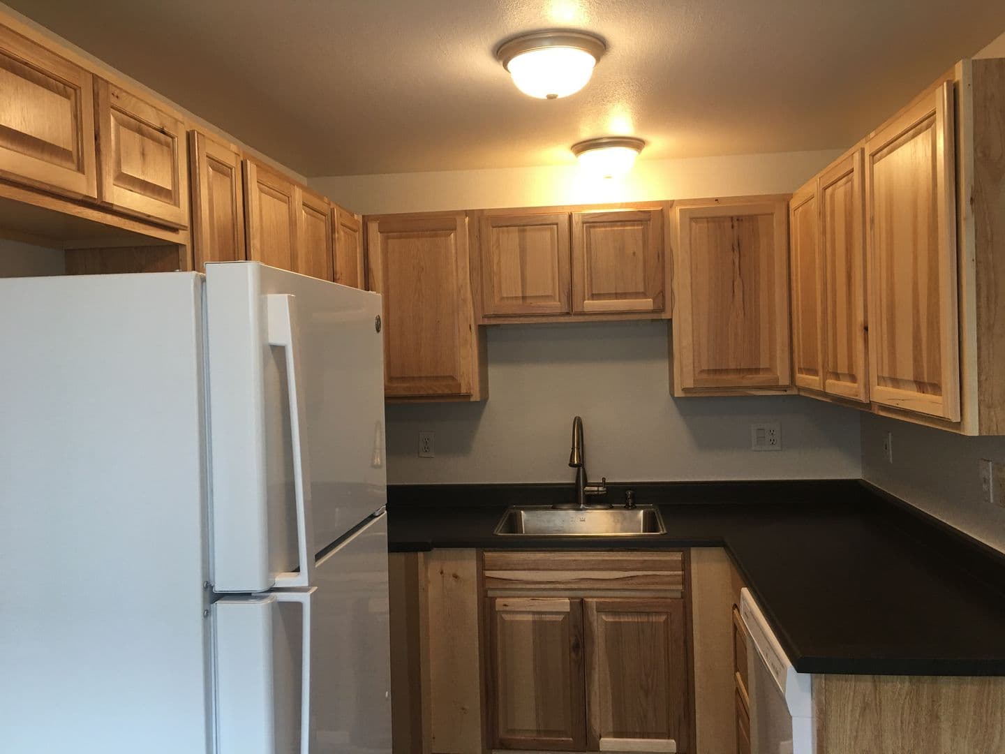 Eugene Apartment: 118/122 Lea Ave.