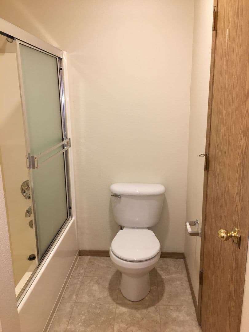 Eugene Apartment: 1772 Hilyard St #6