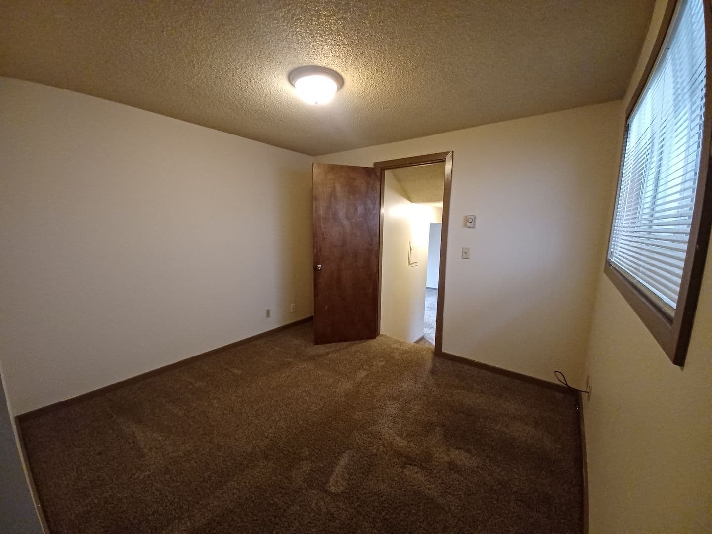 Eugene Apartment: 1810/1814/1818/1822/1832/1838/1844 Ferry Alley