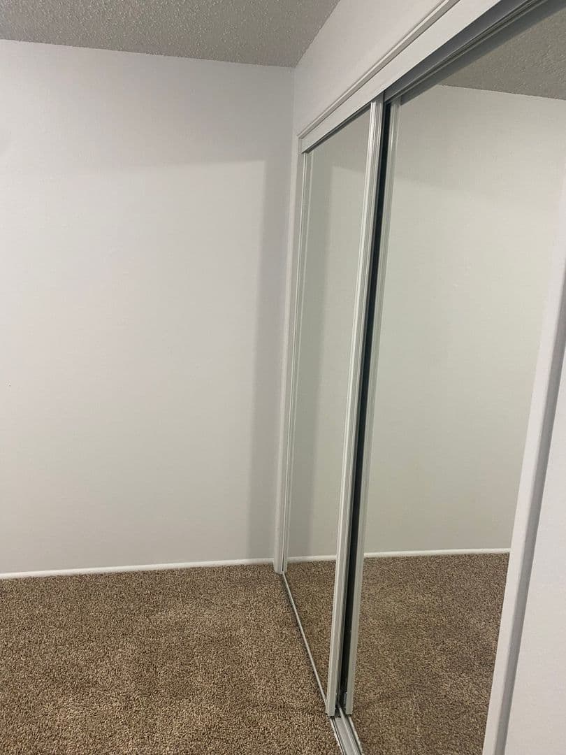 Eugene Apartment: 531 W. 11th Ave