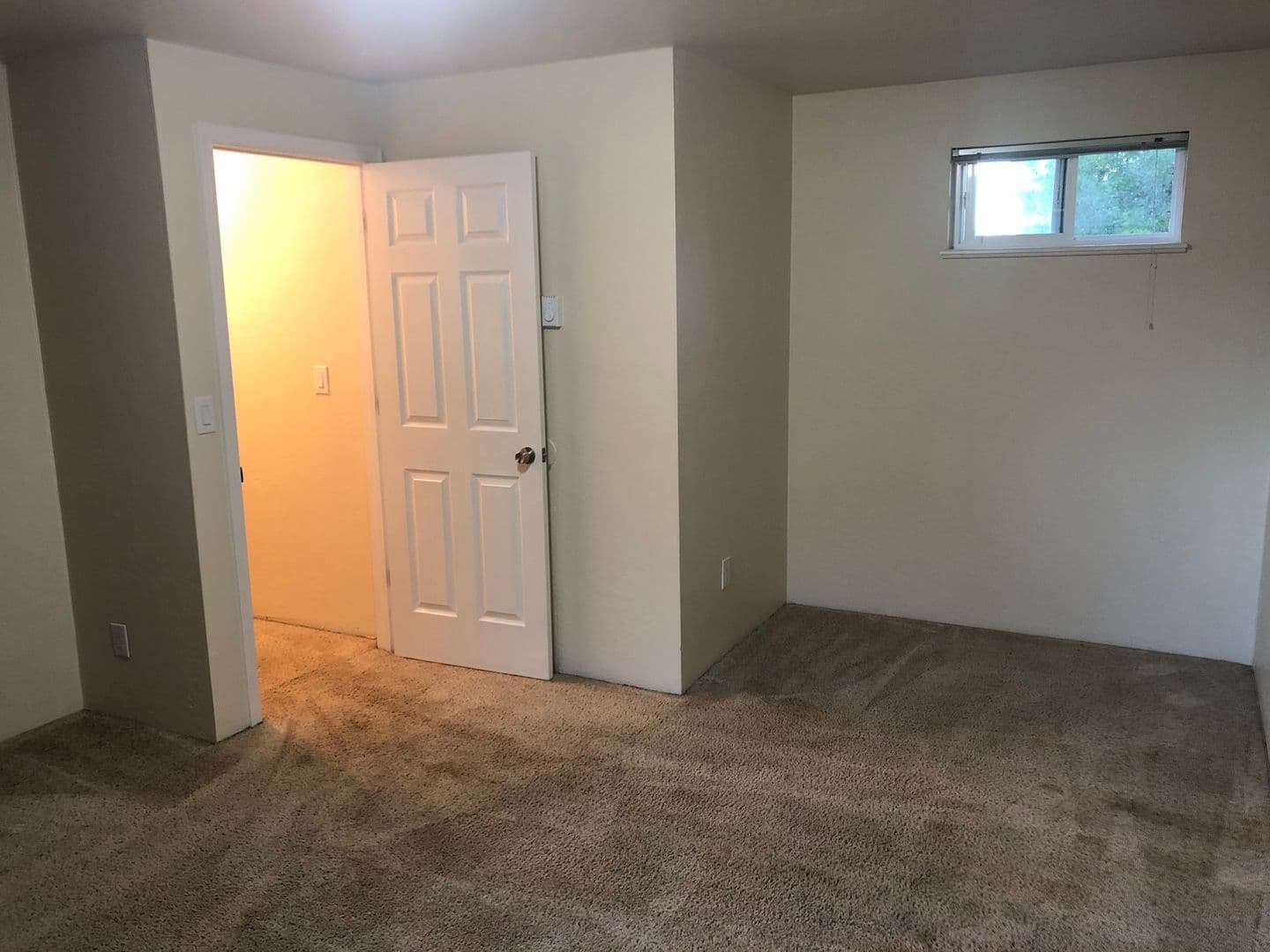 Eugene Apartment: 486/488 W. 18th Ave