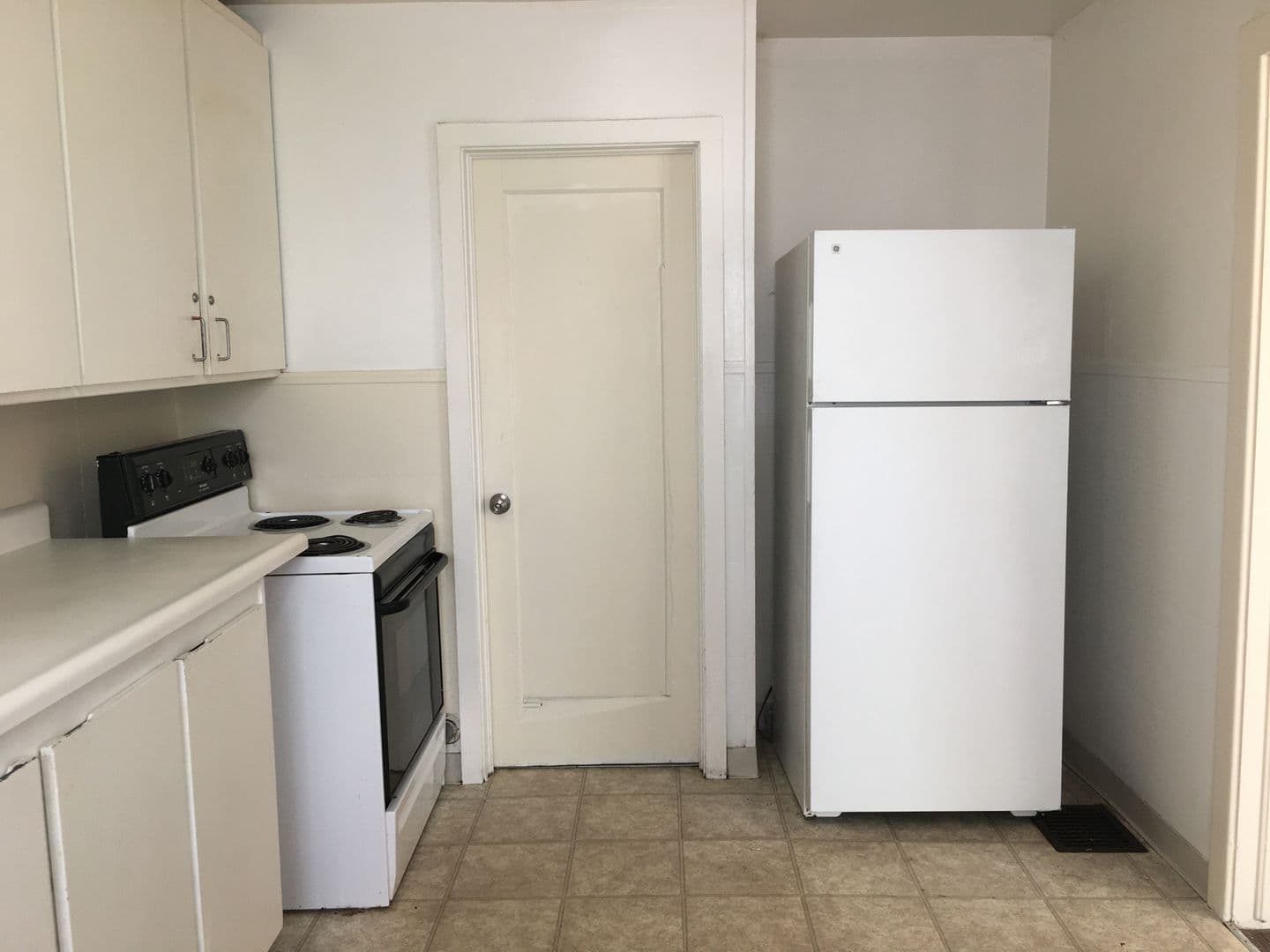 Eugene House: 2288 Hilyard St