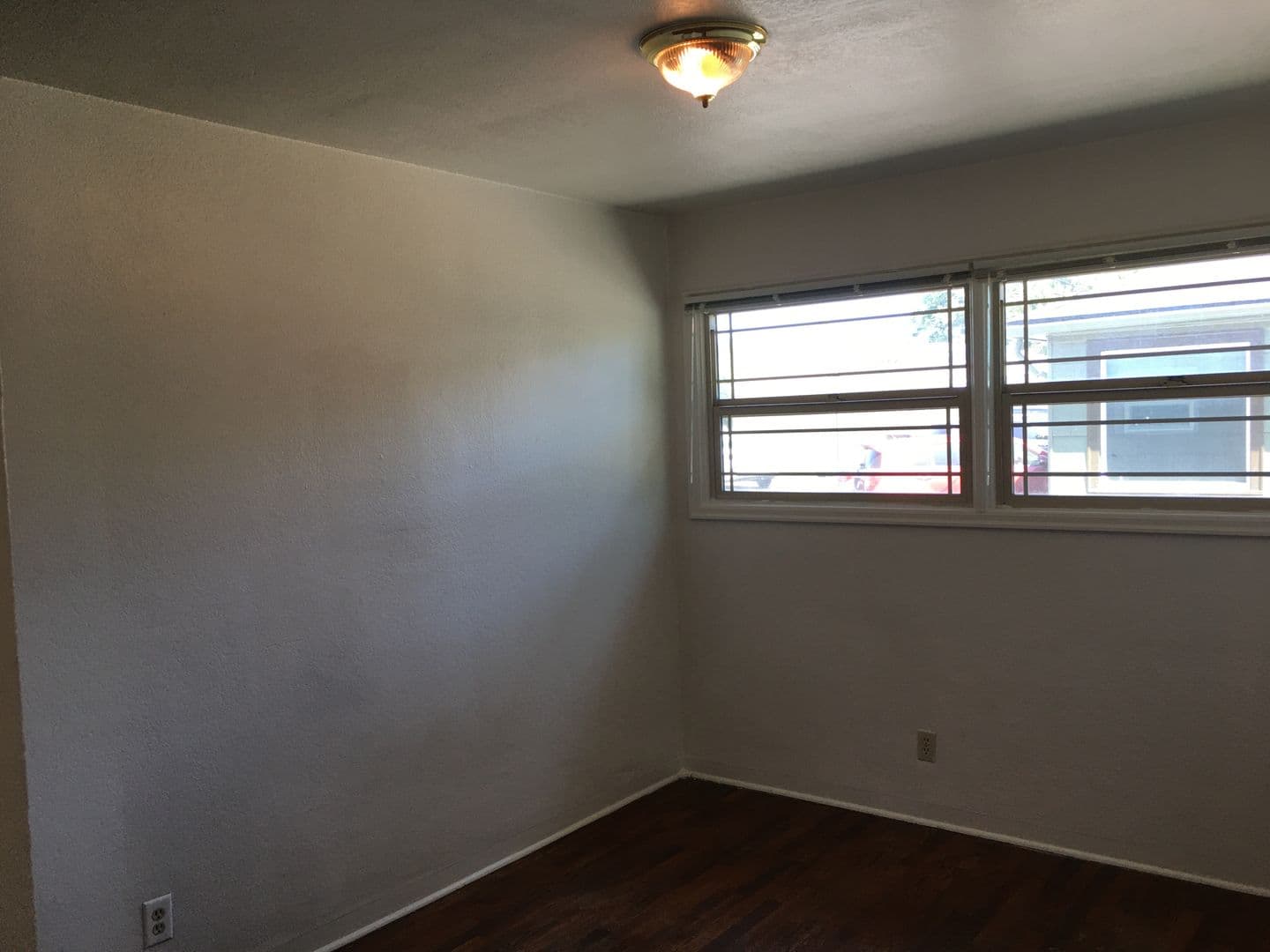 Eugene Apartment: 1850-1852 Pearl
