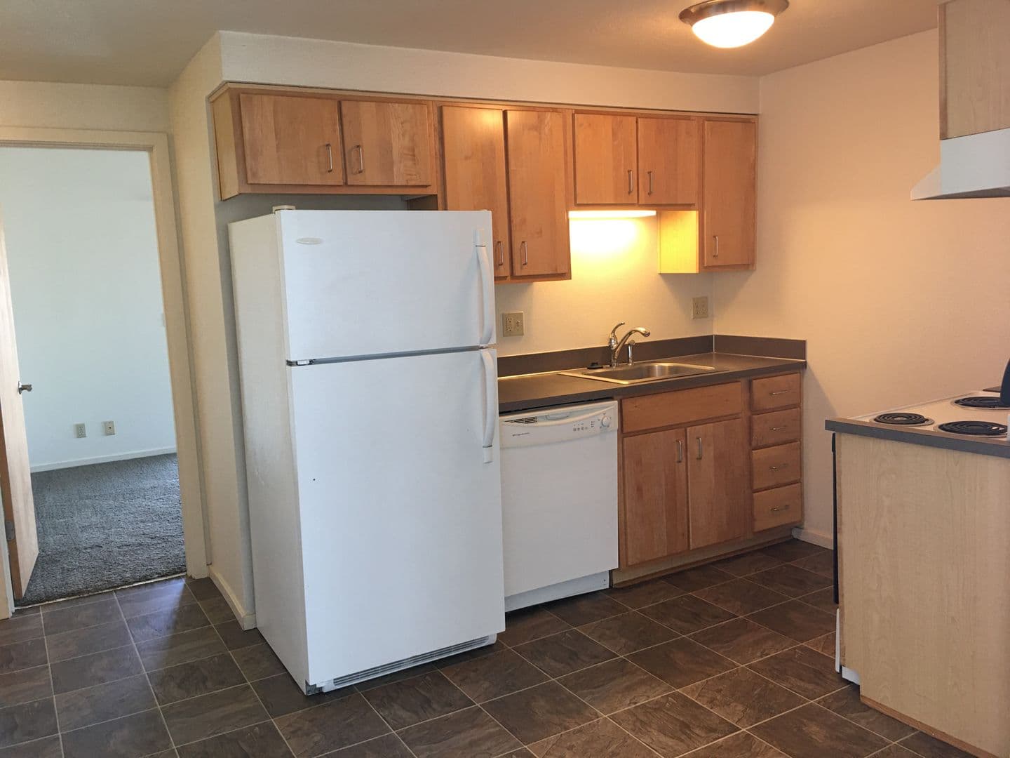 Eugene Apartment: 125-135-155 East 19th