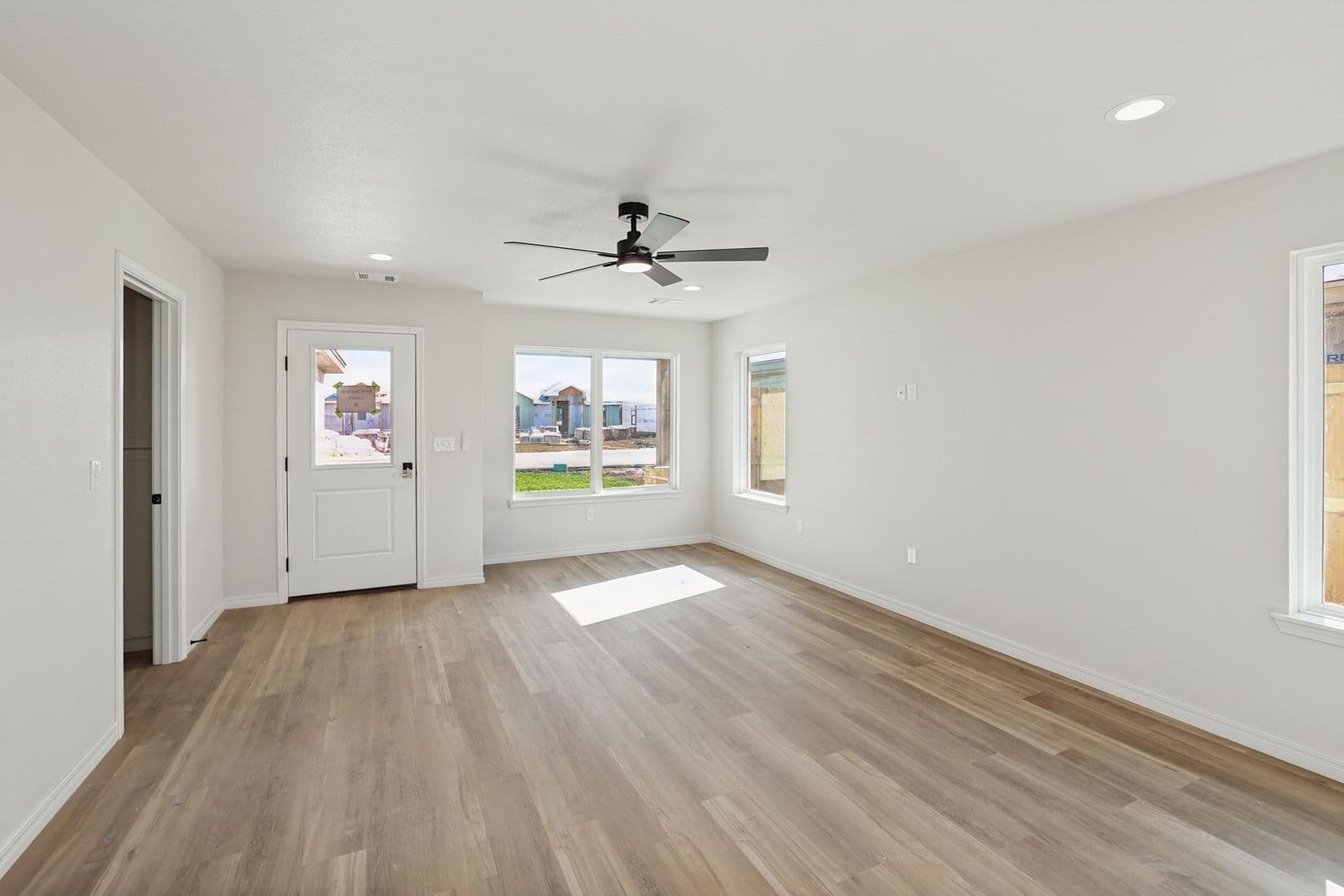 Amarillo House: BME 8902 Oakleaf
