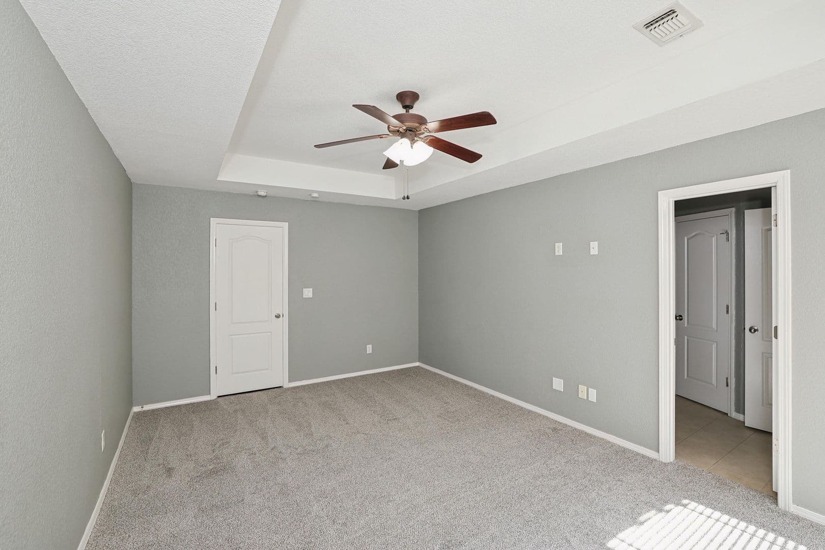 Amarillo House: 1418 SW 61st Ave