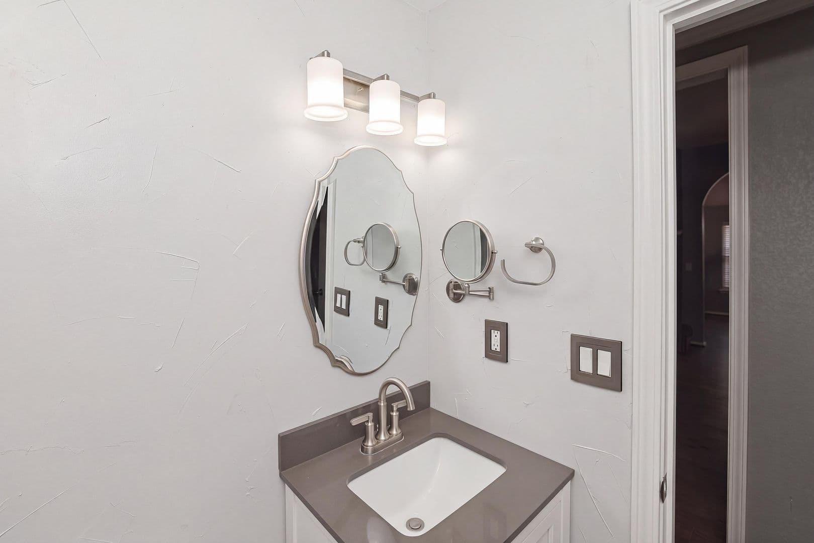 Amarillo House: 1418 SW 61st Ave