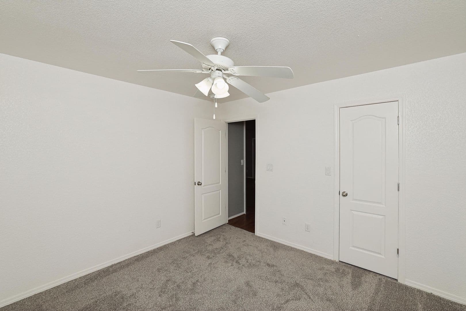 Amarillo House: 1418 SW 61st Ave