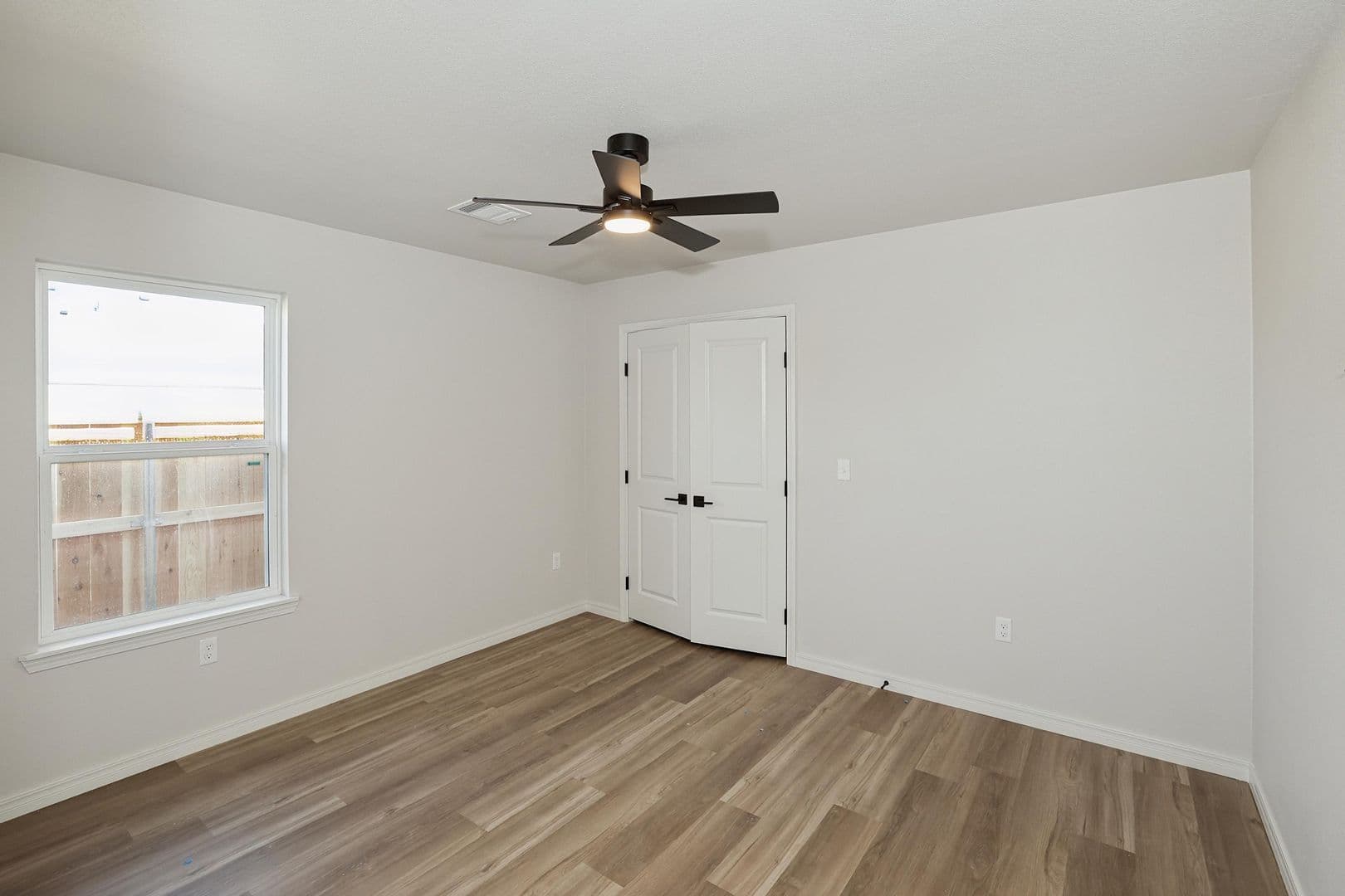 Amarillo House: BME 8902 Oakleaf