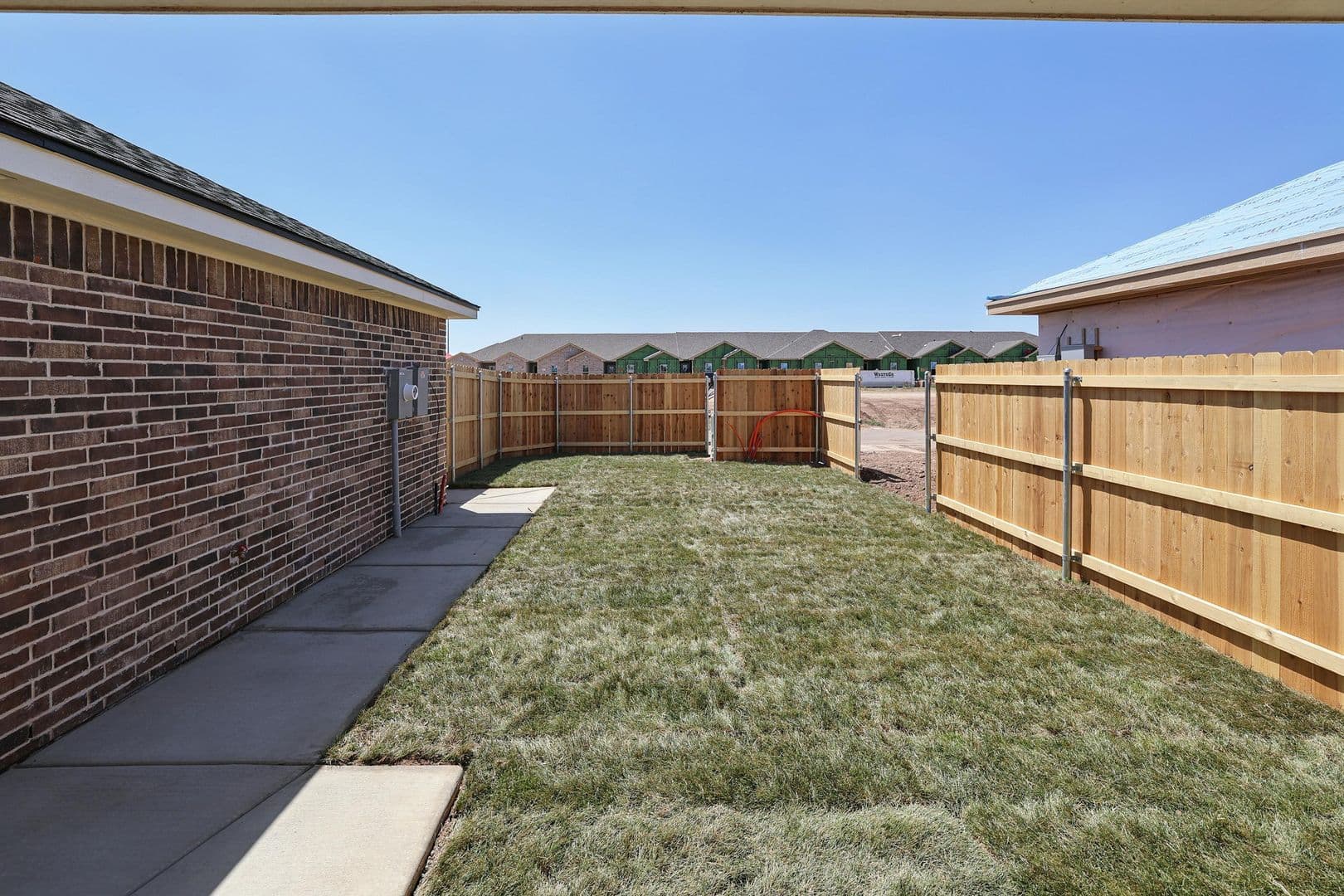 Amarillo House: 8813 Oakleaf