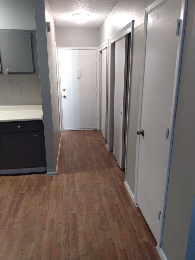 Santa Fe Apartment: 3357 Cerrillos Rd