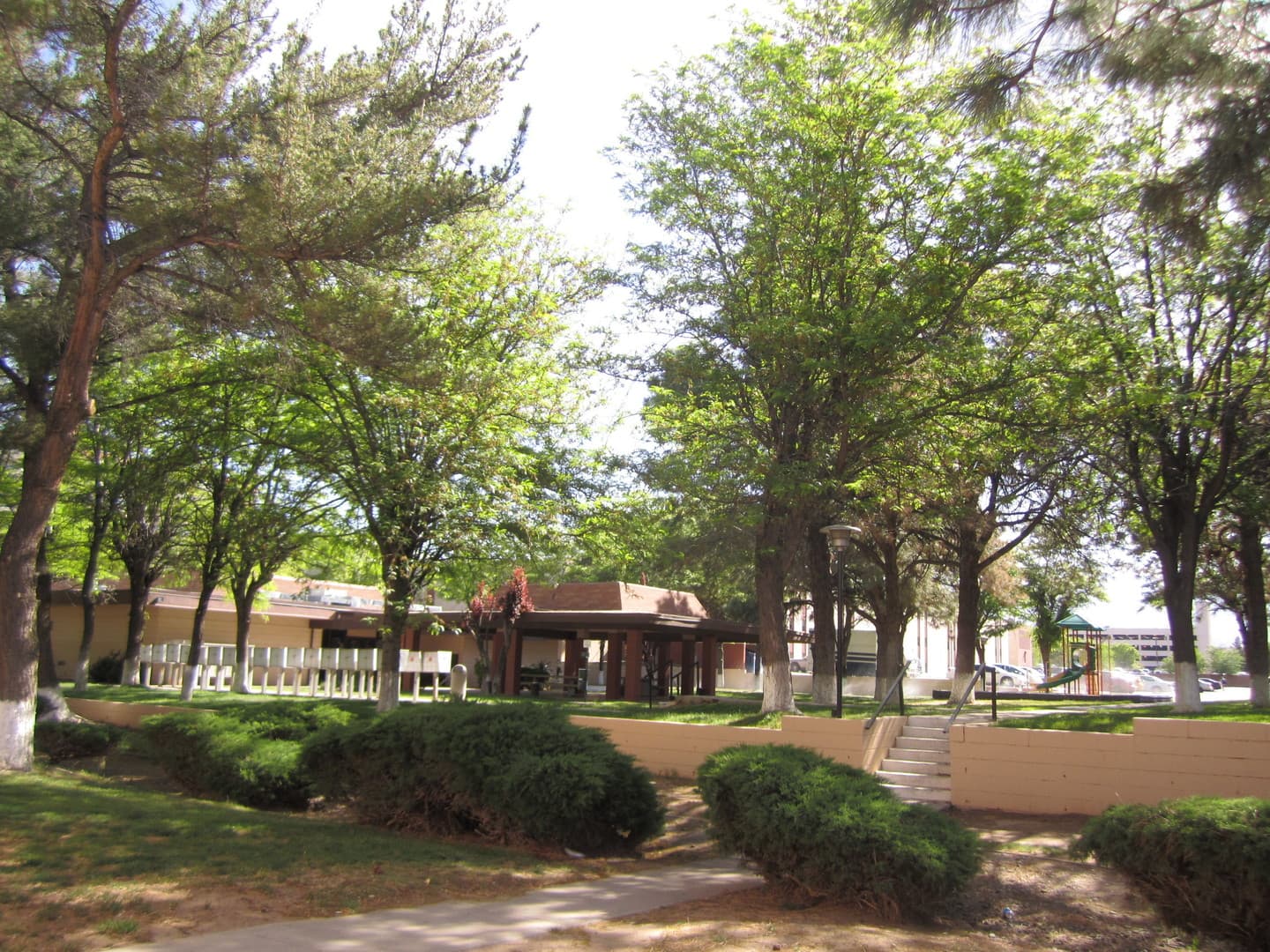 Albuquerque Apartment: 6230 Indian School Rd NE