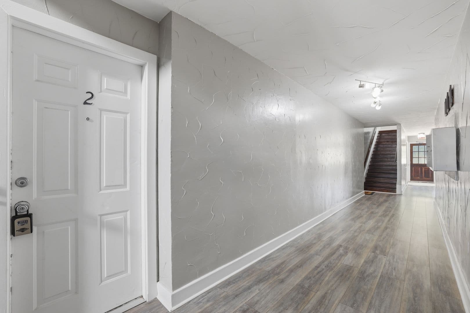 Dallas Apartment: 2313 N. Fitzhugh Ave