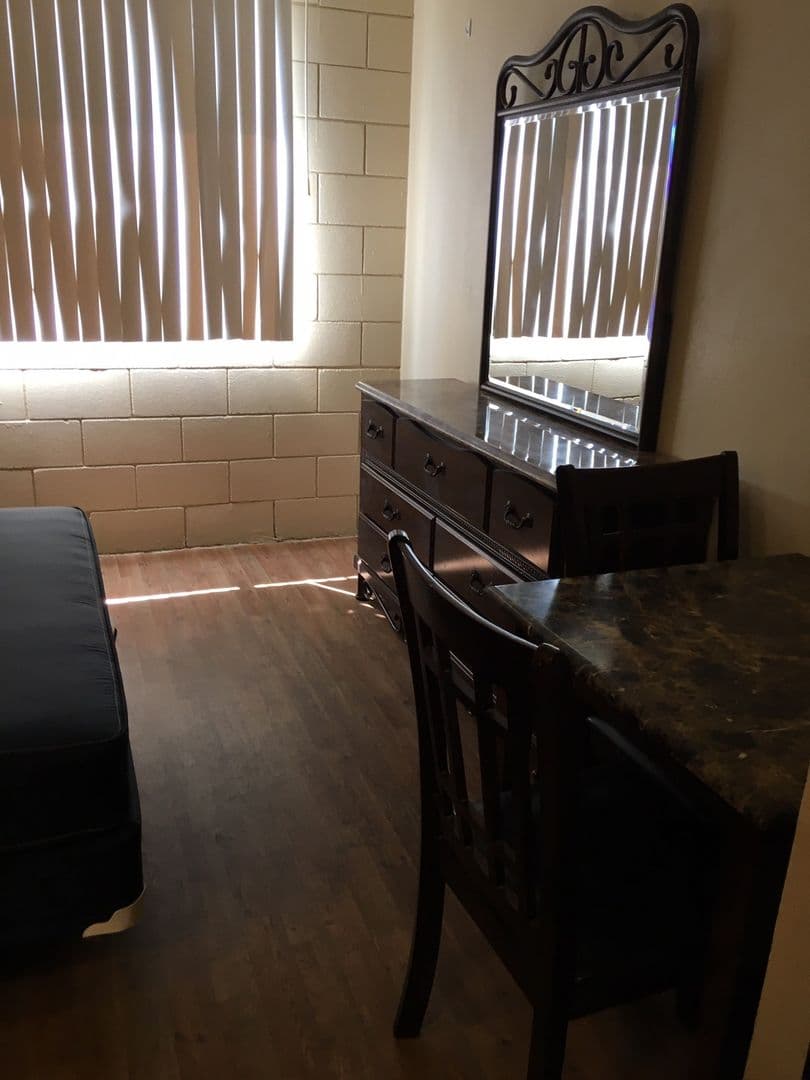 Santa Fe Apartment: 3357 Cerrillos Rd