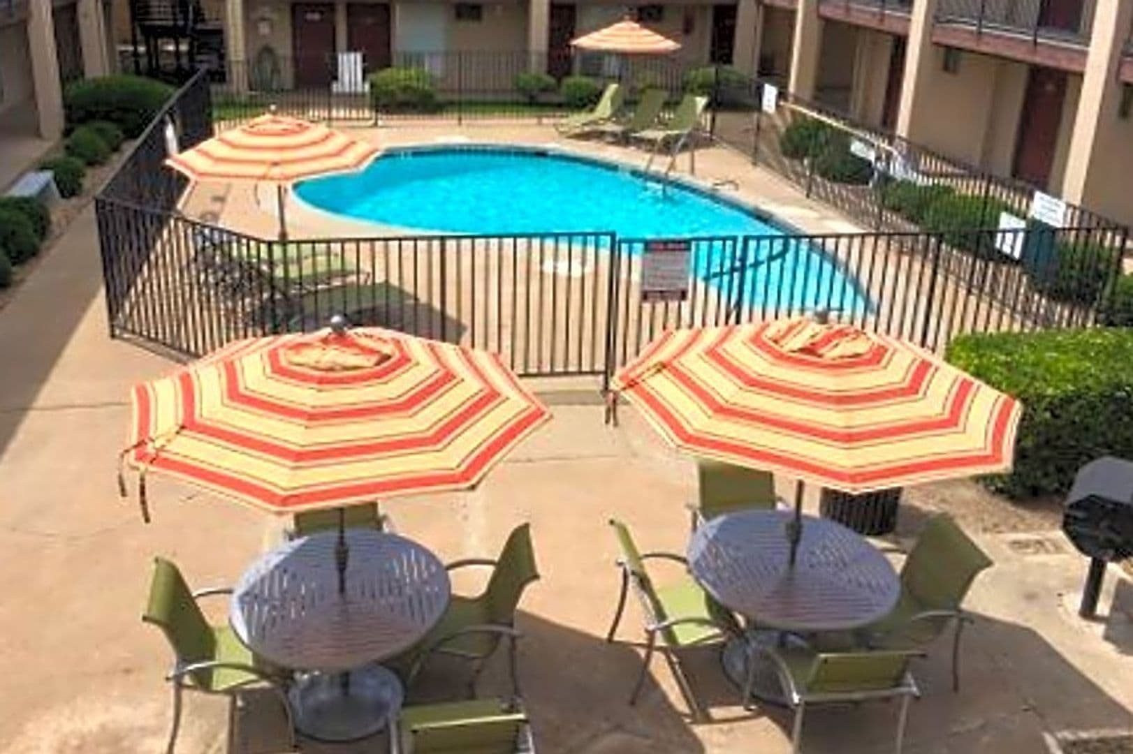 Amarillo Apartment: 4215 S. Western Street