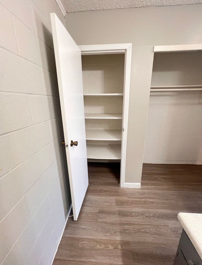 Baton Rouge Apartment: 7626 Airline Highway